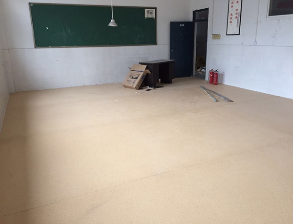 学校教室防滑塑胶地板
